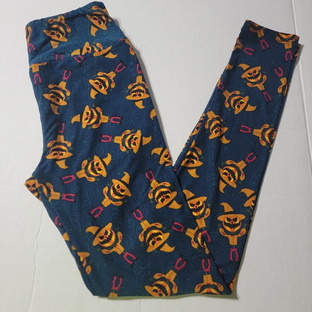 💚‎ LuLaRoe One Size Scary Scarecrow Pumpkin Leggings